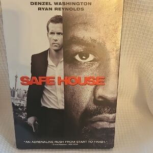 Safe House Movie  Starring Denzel Washington and Ryan Reynolds Rated  R